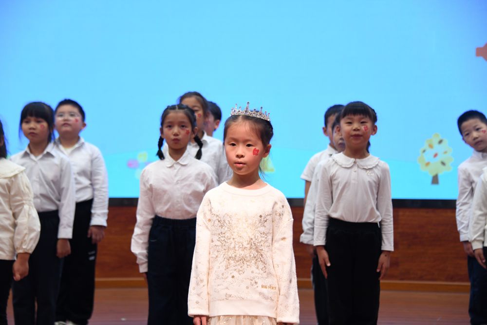 0bc8d1ea7c4348f998ee8cf340e5bbdd.jpg 0bc8d1ea7c4348f998ee8cf340e5bbdd.jpg