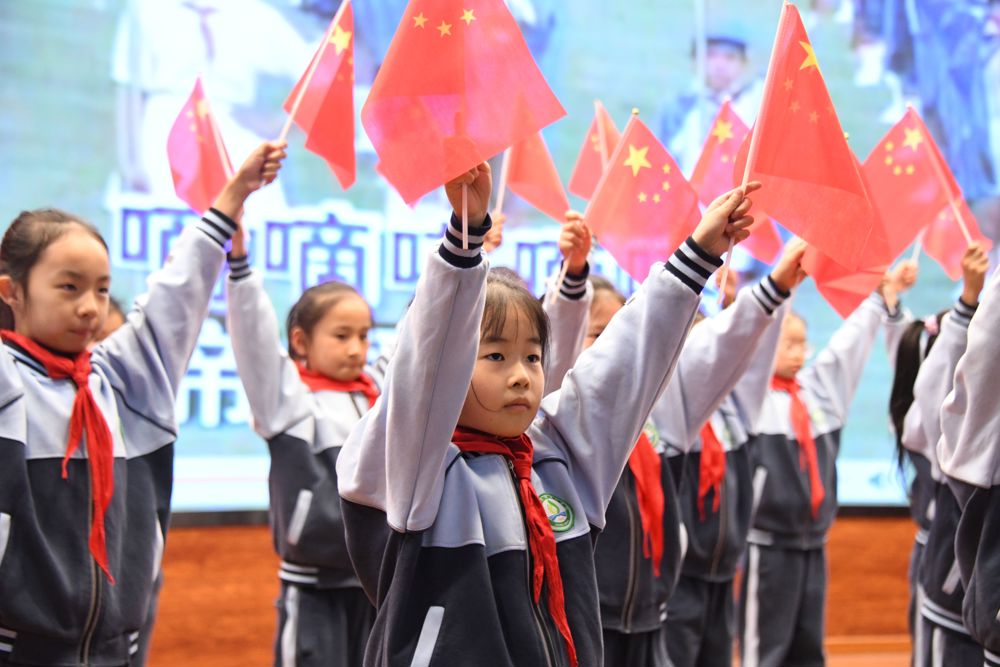 f0b1844147214328bb9e4867ed86faf8.jpg f0b1844147214328bb9e4867ed86faf8.jpg